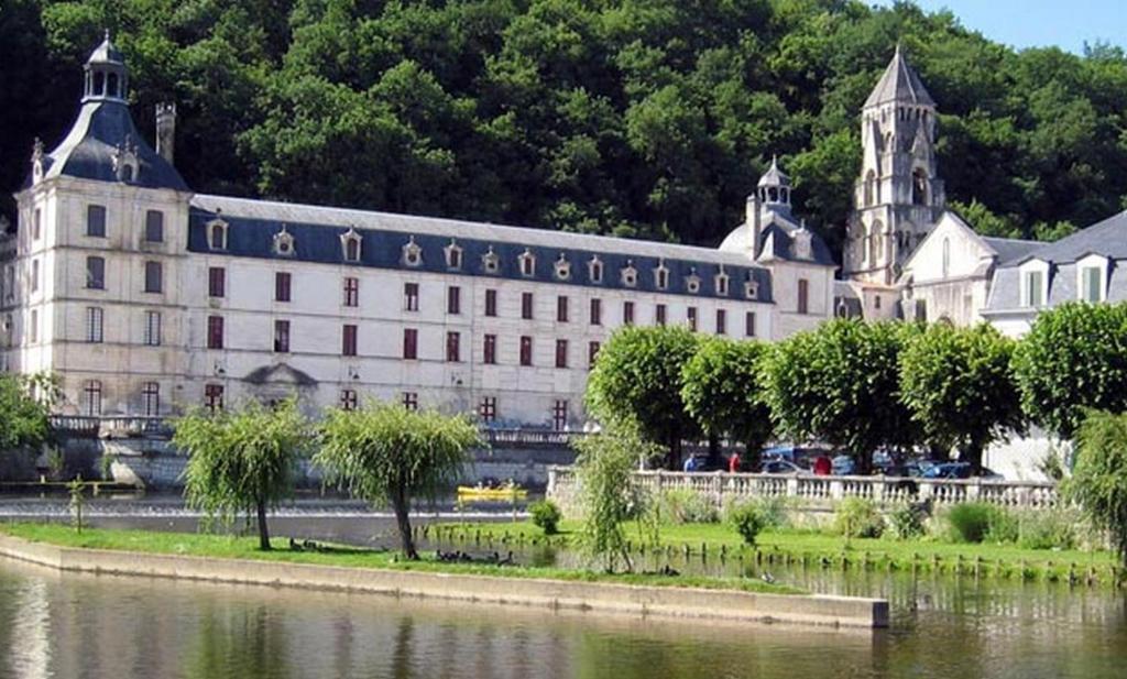 L'Hermitage Des 4 Saisons Hotel La Gonterie-Boulouneix Екстериор снимка