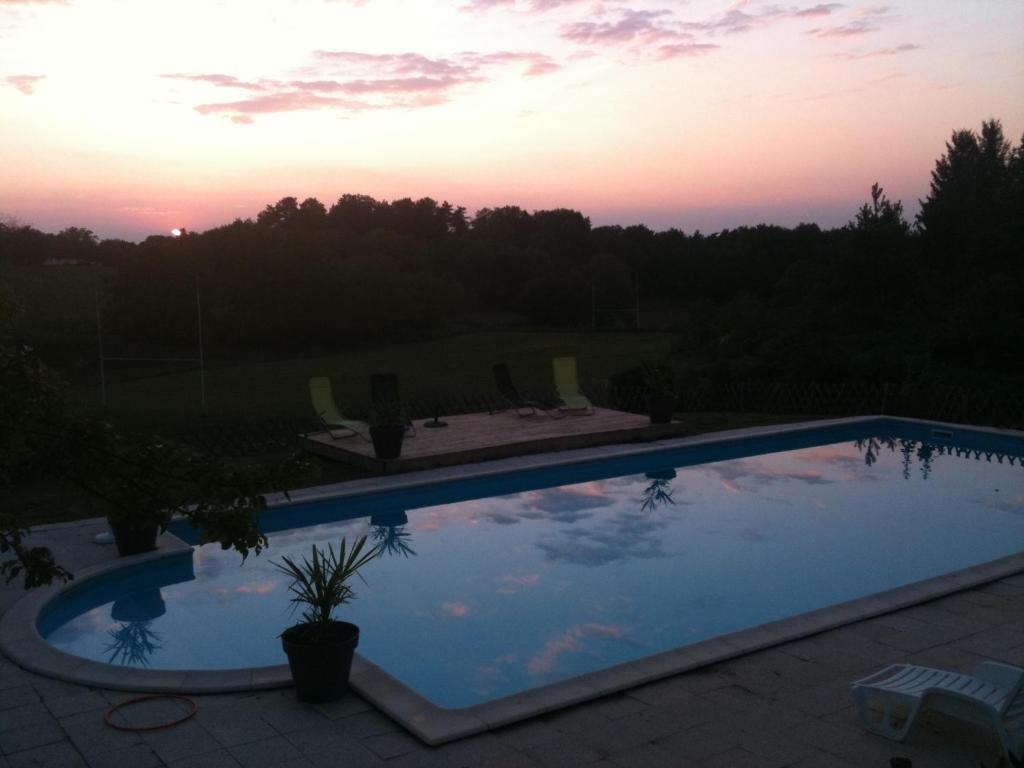 L'Hermitage Des 4 Saisons Hotel La Gonterie-Boulouneix Екстериор снимка